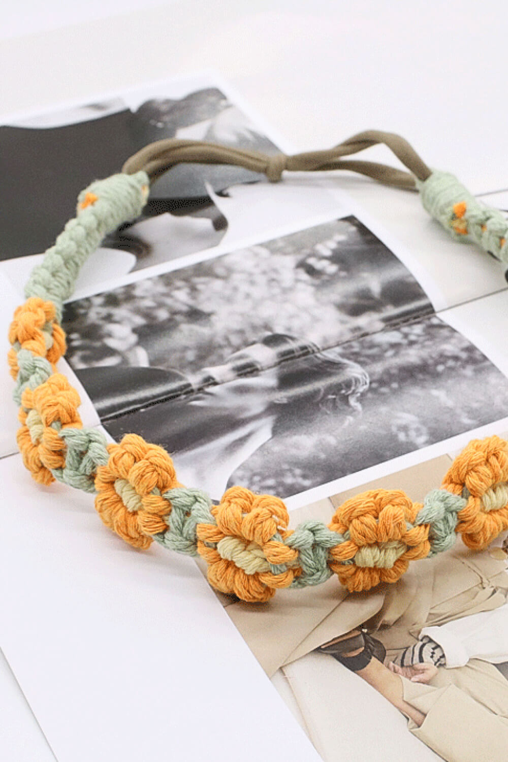 Assorted 2-Pack In My Circle Daisy Macrame Headband